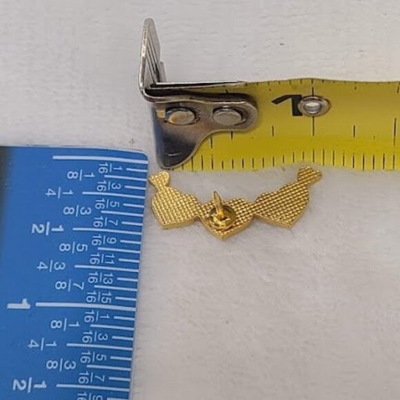 Vintage Red Enamel Heart String Lapel Pin Gold Tone Three Hearts - Picture 5 of 5